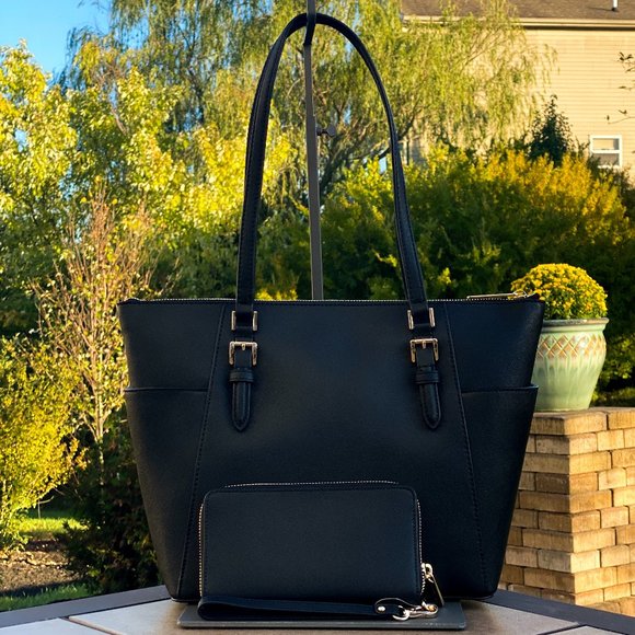 NWT Michael Kors Charlotte Lg Tote & Wallet Set - Picture 2 of 6